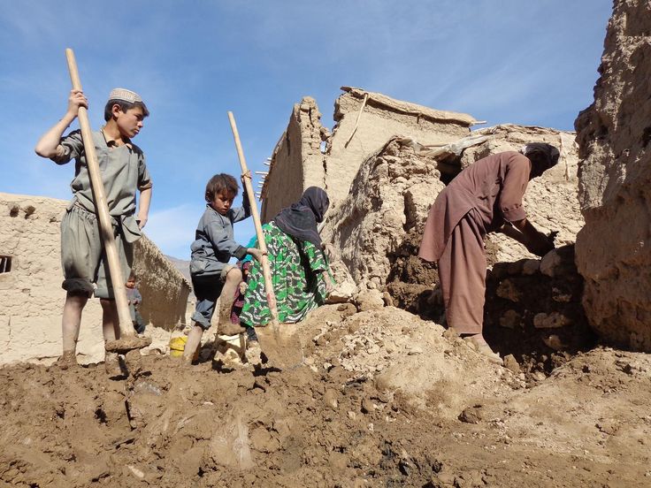 अफगानिस्तान में आया तेज भूकंप 2025